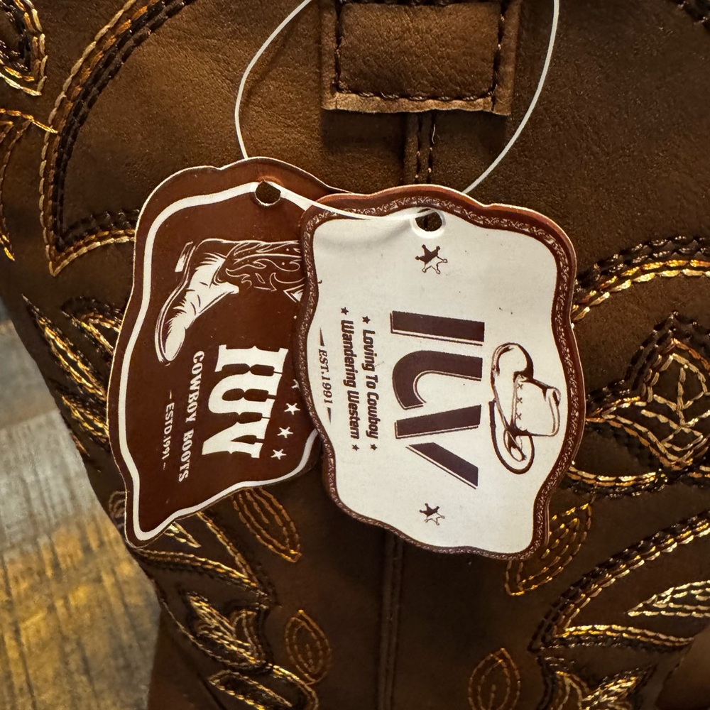 NWT IUV Cowboy Western Boots Cowgirl Boots Pull On Pointy Toe Mid Calf Boots - Picture 7 of 10